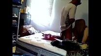 free симпатичную тинку перед скрытой камерой в домашнем видео трахнули большим черным членом в спальне video
