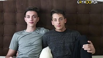 free duas gatas fazendo amor video