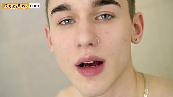 free душ подросток мальчик кончить всплеск video