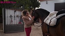 free each he has it like a horse i almost split it in half video