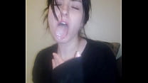 free girlfriend sucking cock video