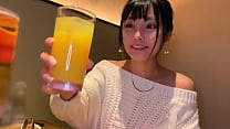 free 작은 가슴을 가진 미인과 유혹 셀카 sex를하십시오 관능적 인 혀로 펠라티오 중년 남성과 sex 질내 사정 물총과 헐떡이는 목소리가 멈추지 않는다 video