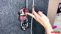 free я проиграл сводной сестре и ее подругам спор и они снимают на камеру как играют с моими яйцами video