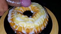 free ikssne cum covered lemon cake is so sweet video