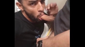 free jouit serving multiple unknown males in the subway bathroom stall complete and exclusive on red video
