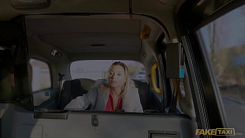 free fake taxi красивая женщина в красном нижнем белье трахается перед походом в клуб свингеров video