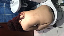 free 나는 내 친구의 엄마와 섹스를 했고 그녀가 혼자 있는 것을 거의 본 적이 없으며 우리는 빠르게 섹스를 했습니다 그녀는 나를 원하고 젊은 사람들을 좋아하고 우리는 심지어 화장실에서 섹스를 해도 그녀는 video