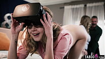 free крошечная 18летняя приемная дочь получила от отчима vrгарнитуру video
