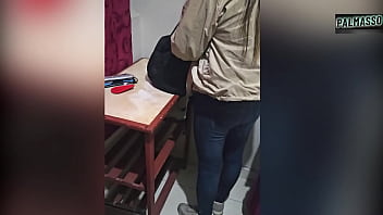free 실제 돈을 위한 섹스 최근 미국에서 온 한 외국인 이민자가 값싼 호텔에서 이동 중에도 섹스를 하고 현금을 대가로 자신의 모습을 녹음하는 데 동의합니다 video