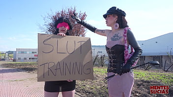 free bdsm エミタが行儀が悪くなるとフェドラが罰を与えますエミタは行儀が悪かったのでフェドラが罰を与える video